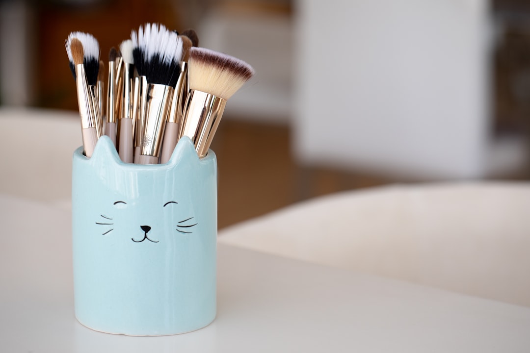 Essential visagiste kit